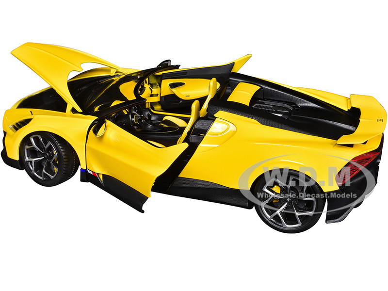 BUGATTI MISTRAL YELLOW 1/18 DIECAST MODEL CAR BY BBURAGO 11051 | eBay