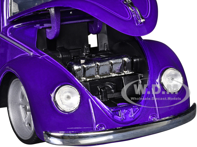 ミニカー WEDNESDAY VW Beetle w/WEDNESDAY ADDAMS 1959 VW Beetle w/Wednesday Addams & Thing Figure 1:24 Scale