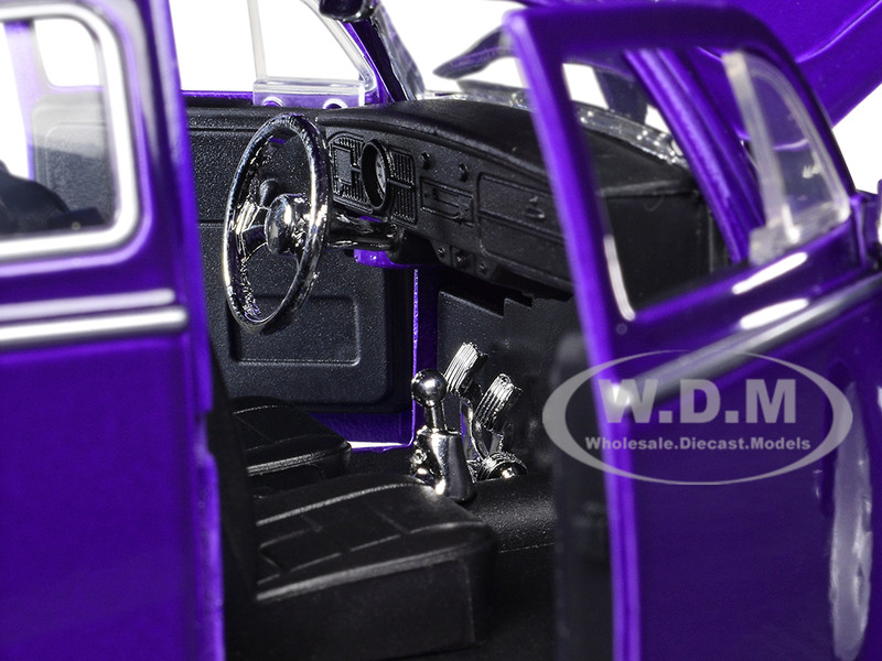 VOLKSWAGEN BEETLE PURPLE & 