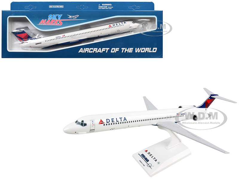 McDonnell Douglas MD 88 Commercial Aircraft Delta Air Lines N939DL White with Blue and Red Tail Snap Fit 1/150 Plastic Model Skymarks SKR648