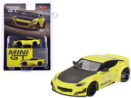 Nissan Z Pandem Ikazuchi Yellow with Carbon Hood Limited Edition to 4800 pieces Worldwide 1/64 Diecast Model Car Mini GT MGT00752