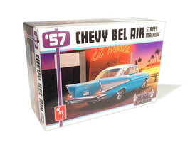 Skill 2 Model Kit 1957 Chevrolet Bel Air Street Machine Kustom Kruisers 1/25 Scale Model AMT AMT1460M