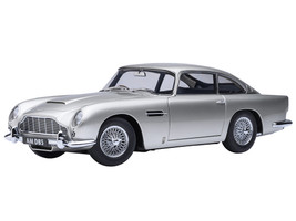 DB5 RHD (Right Hand Drive) Birch Silver 1/18 Model Car by Autoart 70287