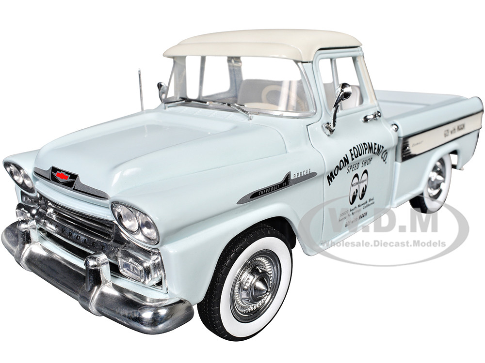 【送料・税込】1958 Chevrolet Apache Cameo　M2限定品 Amazon.com: M2 1958 Chevy Apache Cameo Pickup Truck Cardinal