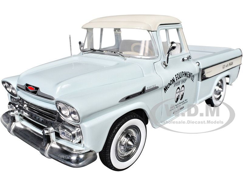 1958 Chevrolet Apache Cameo Pickup Truck Mooneyes Light Gray with White Top Limited Edition to 6650 pieces Worldwide 1/24 Diecast Model Car M2 Machines 40300-125A