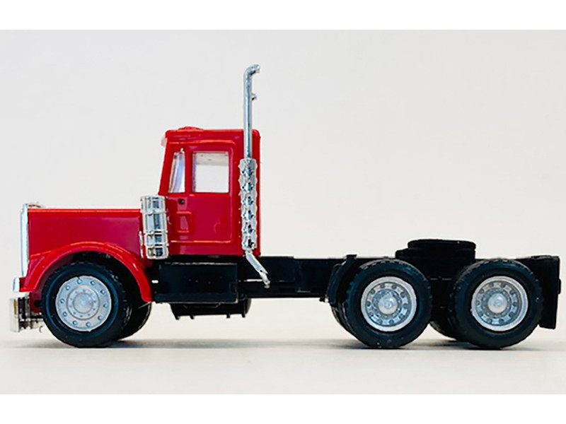 Kenworth W900 Short Day Cab New Version Red 1/87 (HO) Plastic Model Car Promotex 015276R