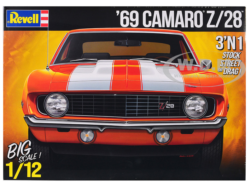 Level 5 Model Kit 1969 Chevrolet Camaro Z 28 3 in 1 Kit 1/12 Scale Model Revell RV12812