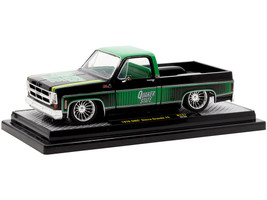 1976 GMC Sierra Grande 15 Pickup Truck Quaker State Black with Green Top Graphics and Interior Limited Edition to 6650 pieces Worldwide 1/24 Diecast Model Car M2 Machines 40300-127A