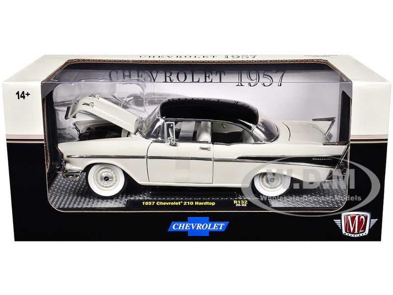 M2マシーン 1/24 1957 シボレー 210 ハードトップ　（ベルエア） M2 Machines 1:24 Scale 1957 Chevrolet 210 HardTop