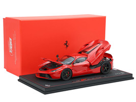 Ferrari LaFerrari Rosso Corsa Red with Black Wheels With Display Case Limited Edition to 120 pieces Worldwide 1/18 Model Car BBR BBR182221-8DIE