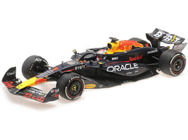 Red Bull Racing RB20 #1 Max Verstappen Oracle Winner F1 Formula One Bahrain GP 2024 with Driver Limited Edition to 580 pieces Worldwide 1/18 Diecast Model Car Minichamps MC110240101