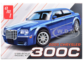 Skill 2 Model Kit 2005 Chrysler 300C 1/25 Scale Model AMT AMT1488