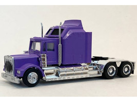 Kenworth W900 with Extra Large Sleeper Purple 1/87 (HO) Plastic Model Car Promotex 035235PUR