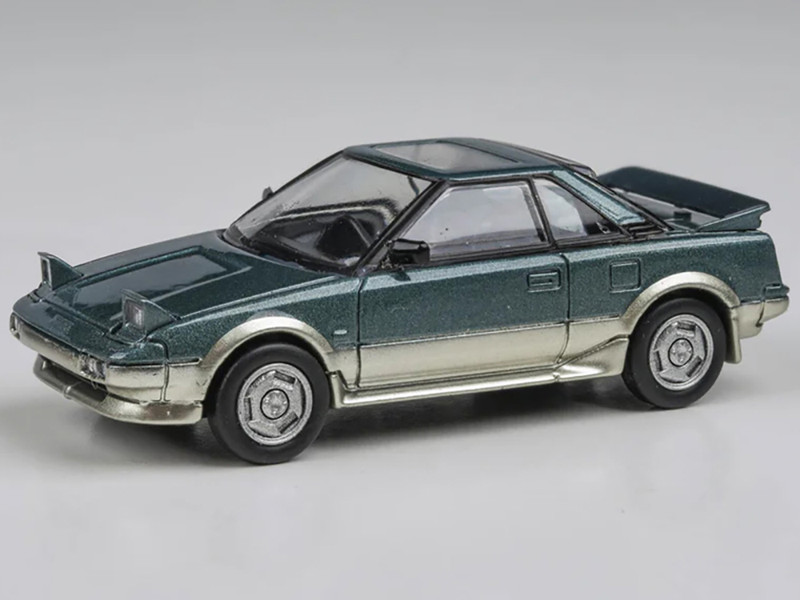 1985 Toyota MR2 MK1 Green Metallic and Gold with Sunroof 1/64 Diecast Model Car Paragon Models PA-55368