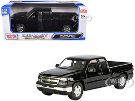 2006 Chevrolet Silverado 1500 Pickup Truck Black Die Cast Collection Series 1/24 Diecast Model Car Motormax 79393-BK