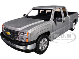 2006 Chevrolet Silverado 1500 Pickup Truck Gray Metallic Timeless Legends Series 1/25 Diecast Model Car Motormax 79393-GRY