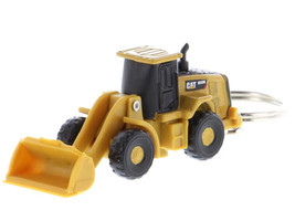 CAT Caterpillar 950M Wheel Loader Keychain Yellow Diecast Model Diecast Masters 85986