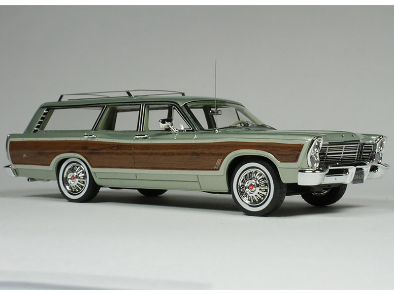 1967 Ford Country Squire Wagon Lime Gold Metallic with Woodgrain Sides and Green Interior Limited Edition to 200 pieces Worldwide 1/43 Model Car Goldvarg Collection GC-047A