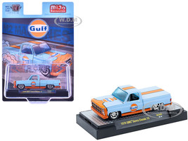 1979 GMC Sierra Classic 15 Pickup Truck Gulf Oil Light Blue Orange Stripe Limited Edition 10450 pieces Worldwide 1/64 Diecast Model Car M2 Machines 31500-MJS83