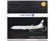 Boeing 737 900ER Commercial Aircraft with Flaps Down Continental Airlines United Airlines N75435 White with Red and Blue Stripes Gemini 200 Series 1/200 Diecast Model Airplane GeminiJets G2UAL1407F