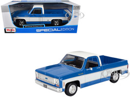 1974 Chevrolet C10 Cheyenne Super Pickup Truck Blue and White Special Edition Series 1/18 Diecast Model Car Maisto 31467BL