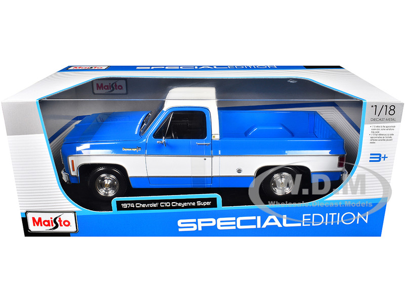 1974 CHEVROLET C10 CHEYENNE SUPER PICKUP BLUE & WHITE 1/18 MODEL