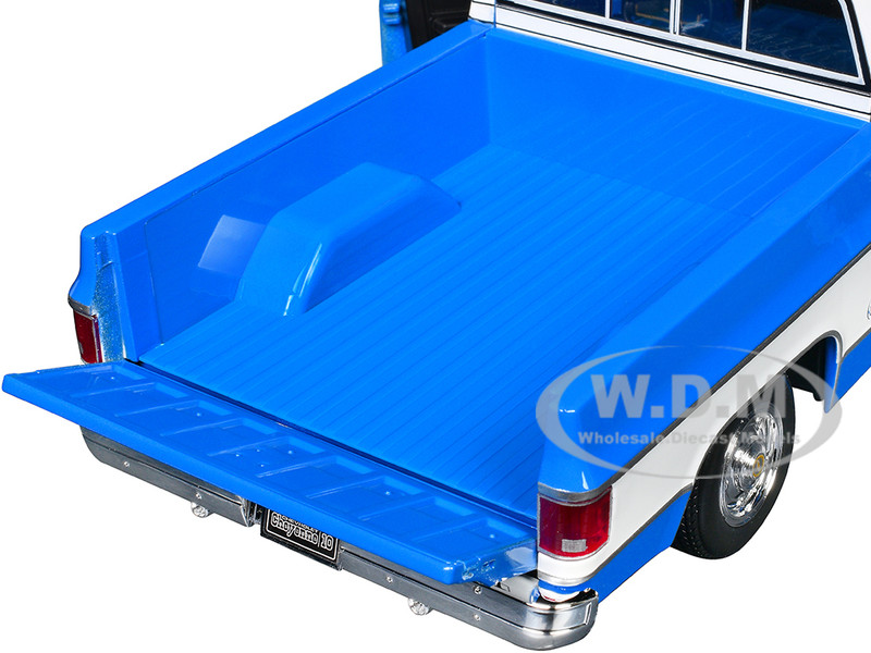 1974 Chevrolet C10 Cheyenne Super Pickup Truck Blue and White