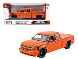 2006 Chevrolet Silverado Custom Pickup Truck Orange Metallic with Black Stripes Die Cast Collection Series 1/25 Diecast Model Car Motormax 79039-MOR