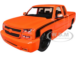 2006 Chevrolet Silverado Custom Pickup Truck Orange Metallic with Black Stripes Die Cast Collection Series 1/25 Diecast Model Car Motormax 79039-MOR