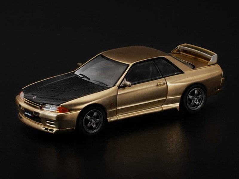 Skyline GT R R32 RHD Right Hand Drive Chrome Gold with Carbon Hood Tokyo Auto Salon 2025 1/64 Diecast Model Car Pop Race PR640190
