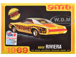 Skill 2 Model Kit 1969 Buick Riviera 1/25 Scale Model AMT AMT1486
