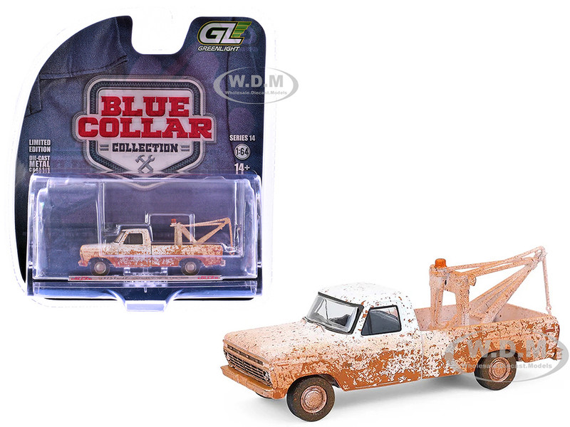 1973 Ford F 100 Tow Truck White Weathered Blue Collar Collection Series 14 1/64 Diecast Model Car Greenlight 35300B