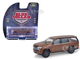 2022 Chevrolet Tahoe Auburn Metallic Blue Collar Collection Series 14 1/64 Diecast Model Car Greenlight  35300E