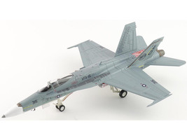 McDonnell Douglas F A 18C Hornet Aircraft VFA 15 Retro TAC Demo Jet VFA 106 Gladiators 2017 United States Navy Air Power Series 1/72 Diecast Model Hobby Master HA3590