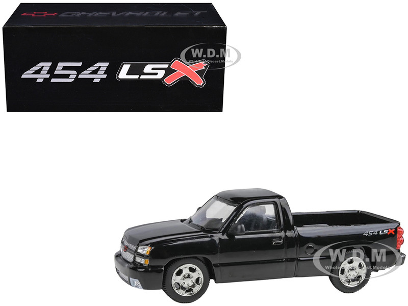 2006 Chevrolet Silverado 454 LSX Pickup Truck Onyx Black 1/64 Diecast Model Car Paragon Models PB-55381