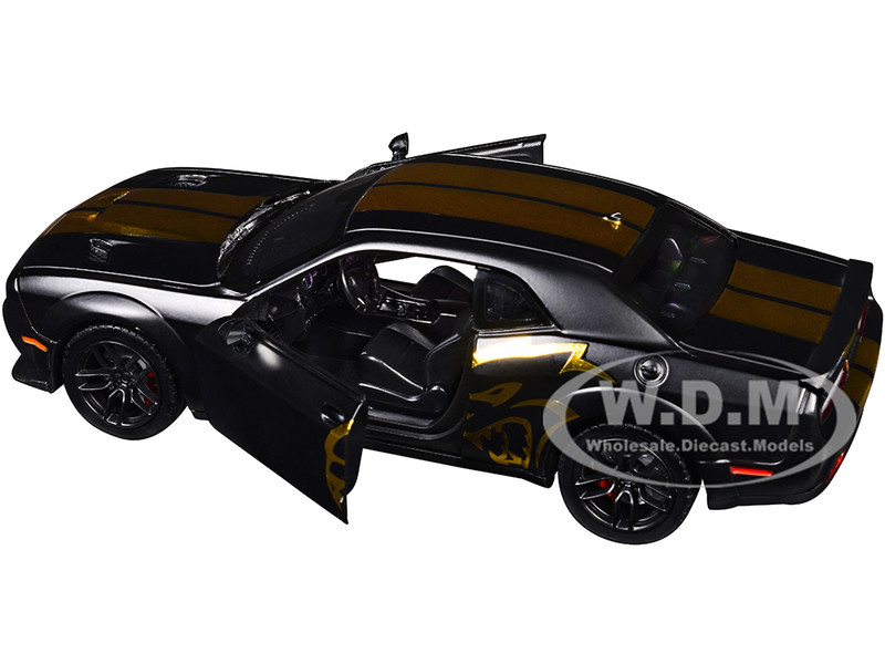 2018 DODGE CHALLENGER SRT HELLCAT MATT BLACK 1/24 DIECAST CAR BY