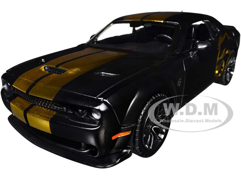 2018 DODGE CHALLENGER SRT HELLCAT MATT BLACK 1/24 DIECAST CAR BY