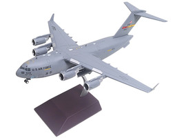 Boeing C 17 Globemaster III Transport Aircraft March Air Reserve Base United States Air Force Gemini 200 Series 1/200 Diecast Model Airplane GeminiJets G2AFO1392