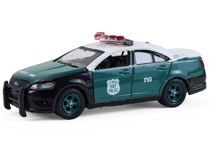 2014 Ford Taurus New York Police Department NYPD Vintage Tribute Livery Green and Black with White Top Hot Pursuit Series 47 1/64 Diecast Model Car Greenlight 43050B