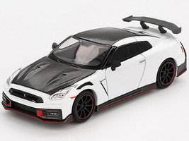 2024 Nissan GT R Nismo R35 Brilliant White Pearl with Carbon Hood and Top Limited Edition 1/64 Diecast Model Car Mini GT MGT01045