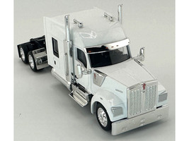 Kenworth W990 with Stand Up Sleeper Cab White 1/87 (HO) Plastic Model Car HO Logistics HL-990075