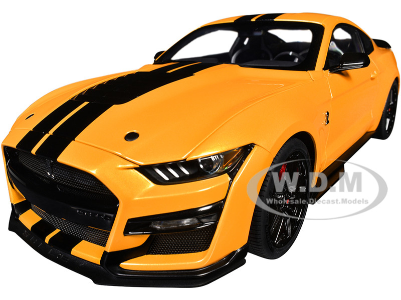 Ford Mustang Shelby GT500 Cyber Orange Metallic with Black Stripes 1/18 Model Car Autoart 73099