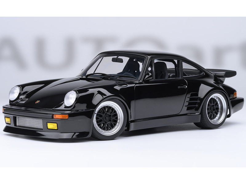 Porsche 911 930 Turbo Blackbird Black Wangan Midnight Comic #1 Version Manga 1/18 Model Car Autoart 78158 Porsche 911 930 Turbo Blackbird Black Wangan Midnight Comic #1 Version Manga 1/18 Model Car Autoart 78158