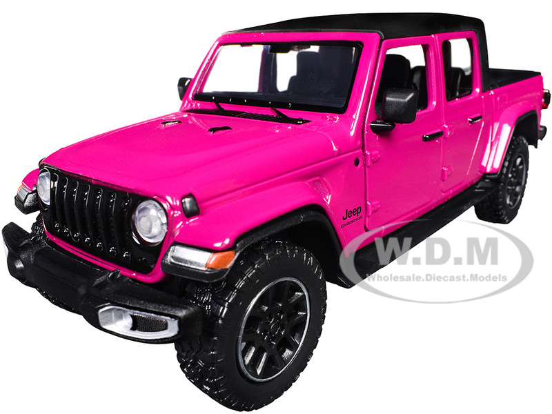 2021 Jeep Gladiator Overland Pickup Truck Purple with Matt Black Top 1/24 Diecast Model Car Motormax 79366pur