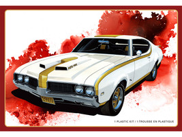Skill 2 Model Kit 1969 Hurst Oldsmobile Cutlass 1/25 Scale Model AMT AMT1532