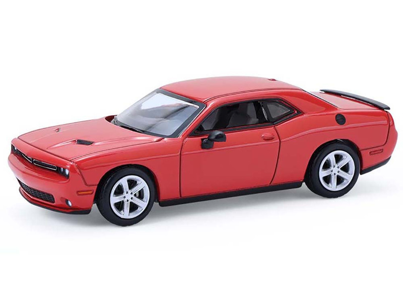2016 Dodge Challenger RT Torred GreenLight Muscle Series 30 1/64 Diecast Model Car Greenlight 13370D