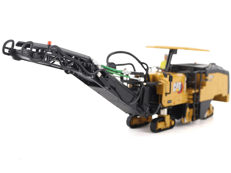 CAT Caterpillar PM622 Cold Planer Yellow Core Classics Series 1/50 Diecast Model Diecast Masters 85587-MH