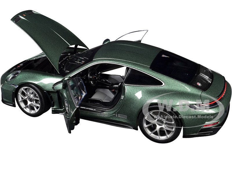 2023 Porsche 911 S/T Malachite Green Metallic 1/18 Diecast Model
