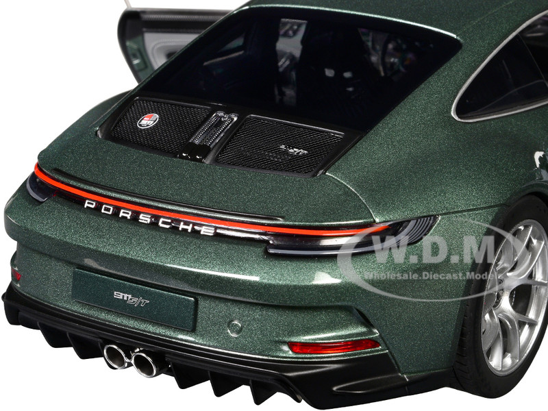 2023 Porsche 911 S/T Malachite Green Metallic 1/18 Diecast Model