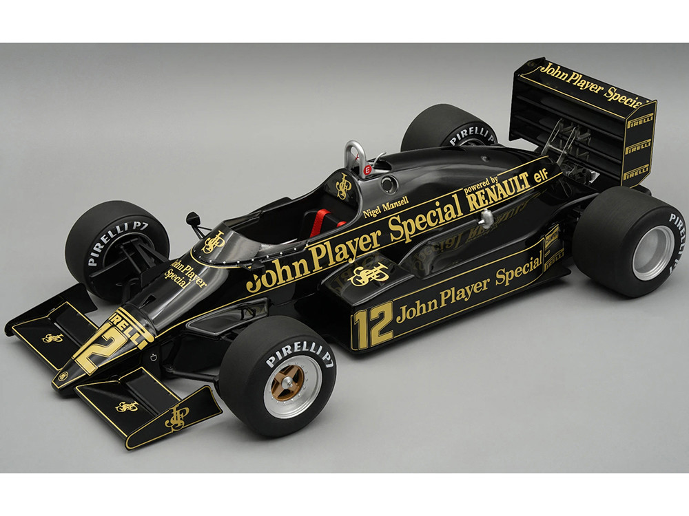 Lotus 94T #12 Nigel Mansell 
